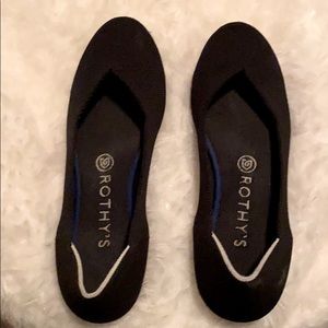 Rothy’s round toe flats